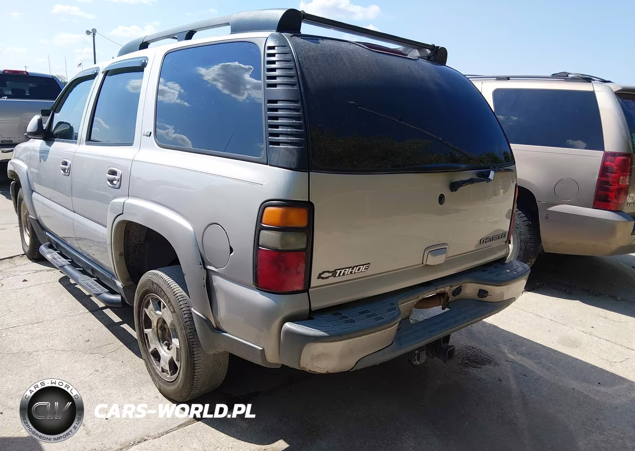 2005 Chevrolet Tahoe Z71 VIN:1GNEK13Z85R226863 - 3