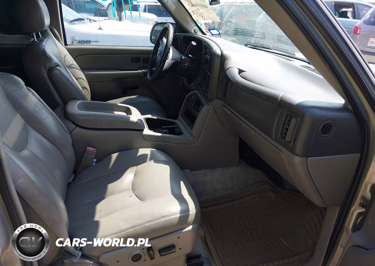2005 Chevrolet Tahoe Z71 VIN:1GNEK13Z85R226863 - 5