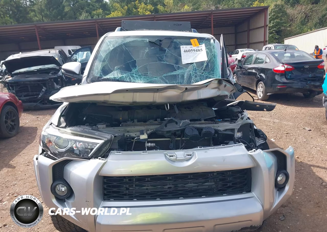 2018 Toyota 4Runner Trd Off Road Premium VIN:JTEBU5JR4J5543780 - 13