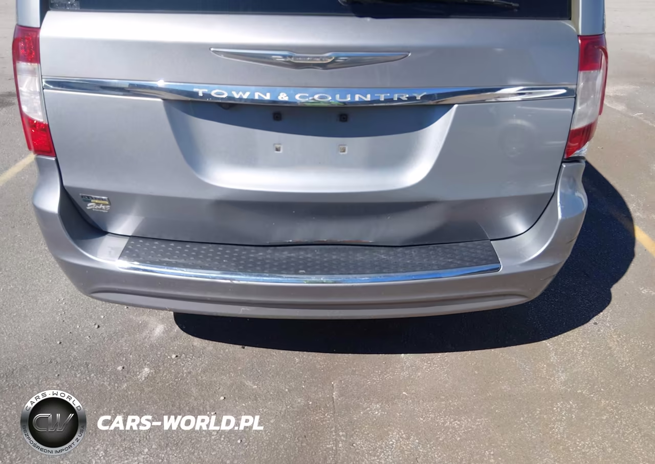 2013 Chrysler Town & Country Touring VIN:2C4RC1BG8DR754760 - 6