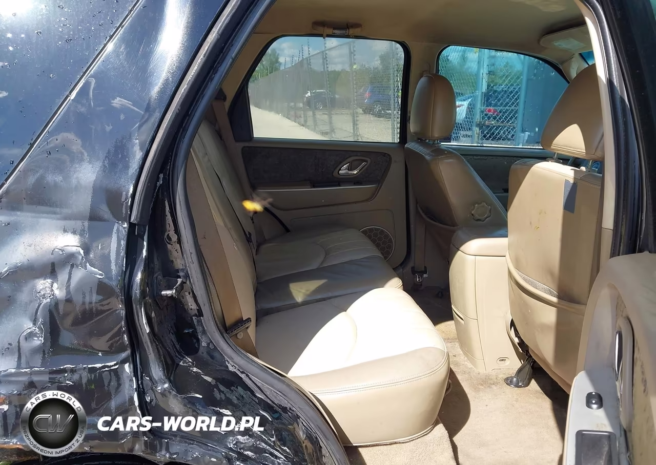 2005 Mercury Mariner Luxury-Premier VIN:4M2YU57145DJ23068 - 8