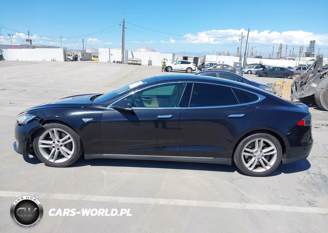 2016 Tesla Model S 60D-70D-75D-85D-90D VIN:5YJSA1E27GF122081 - 14