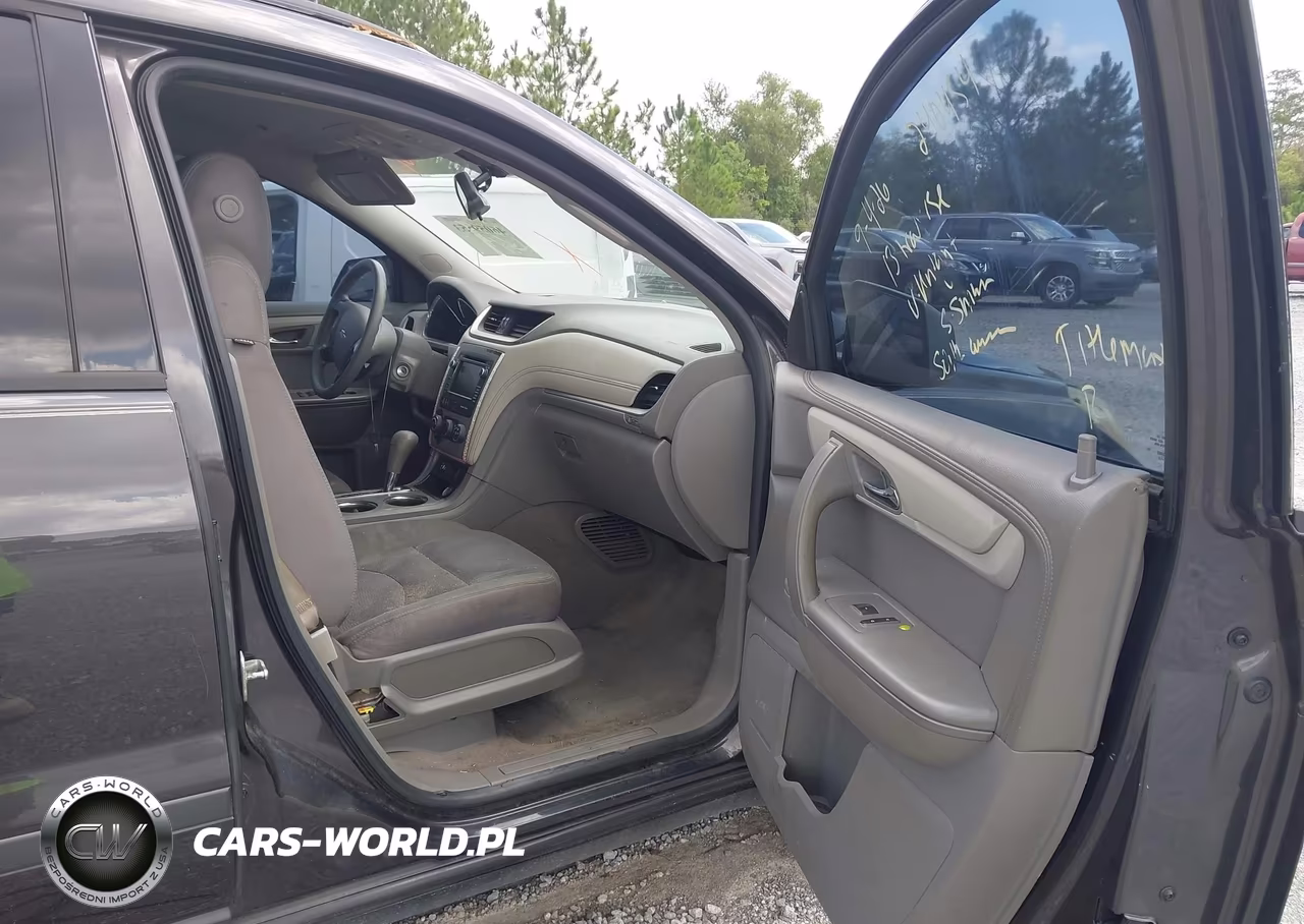 2013 CHEVROLET TRAVERSE LS VIN:1GNKRFED3DJ240454 - 5