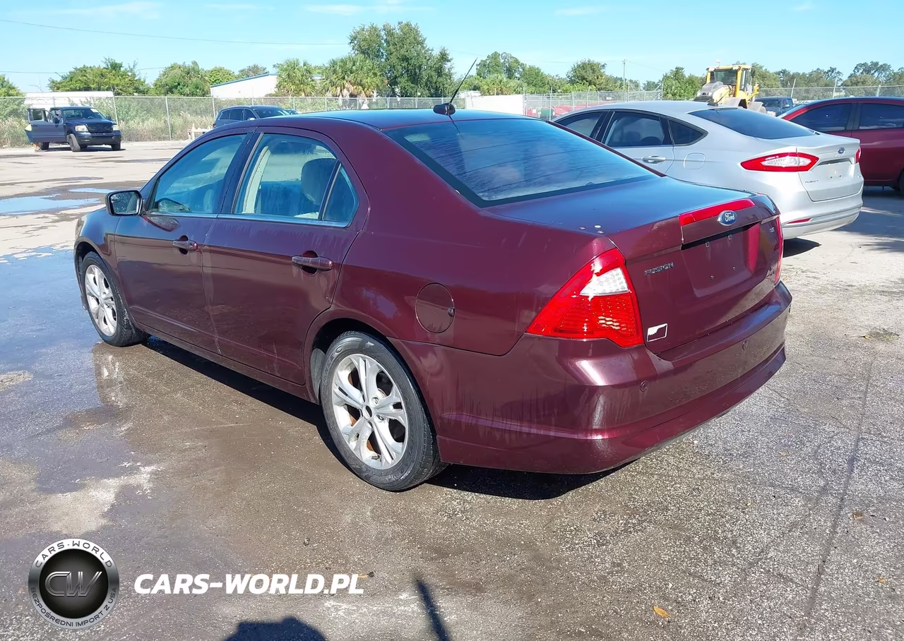 2012 Ford Fusion Se VIN:3FAHP0HA2CR406366 - 3