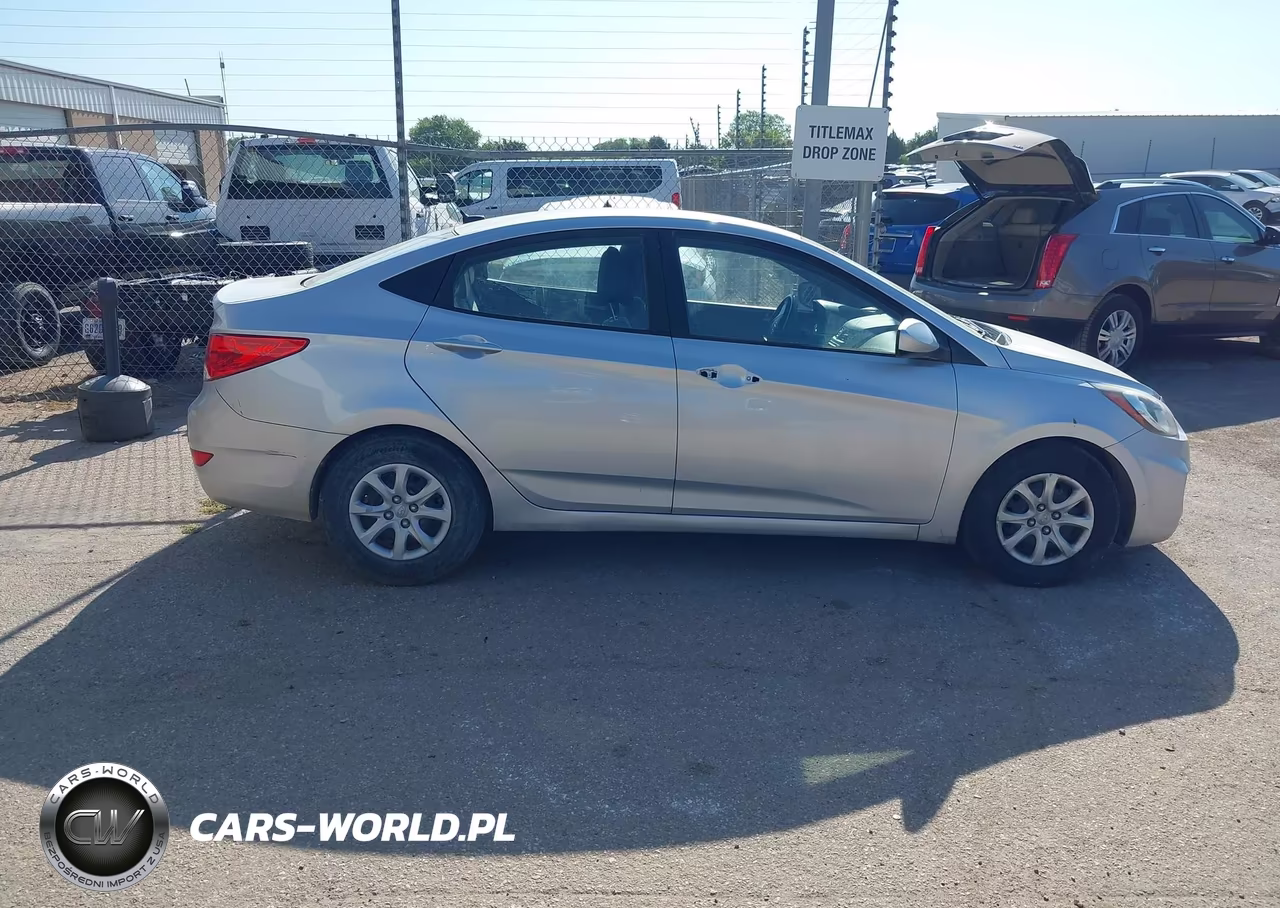 2013 Hyundai Accent Gls VIN:KMHCT4AE7DU536329 - 16