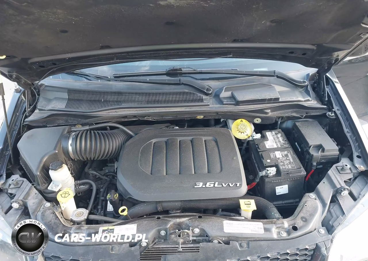 2018 Dodge Grand Caravan Gt VIN:2C4RDGEG0JR336975 - 10