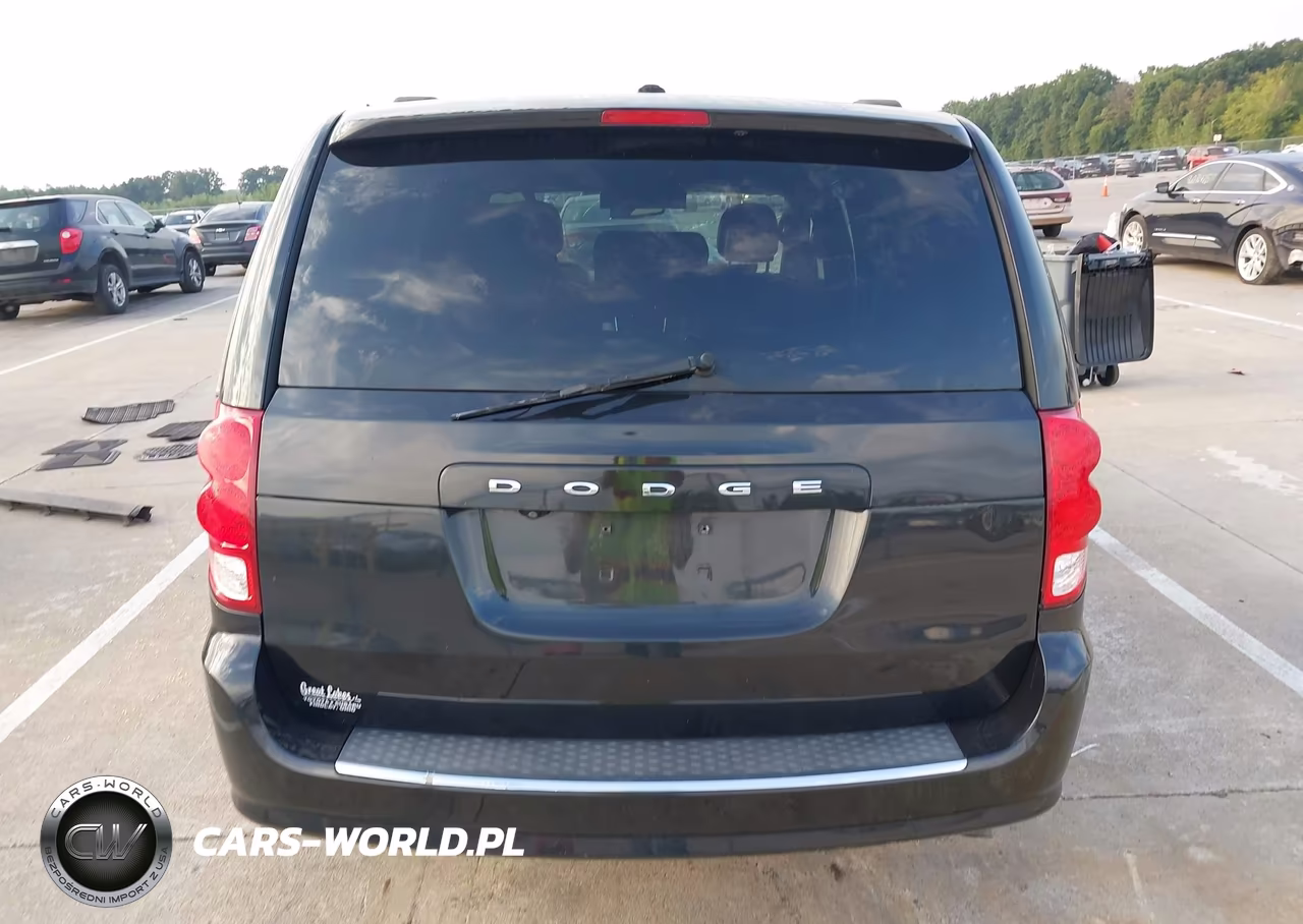 2018 Dodge Grand Caravan Gt VIN:2C4RDGEG0JR336975 - 16