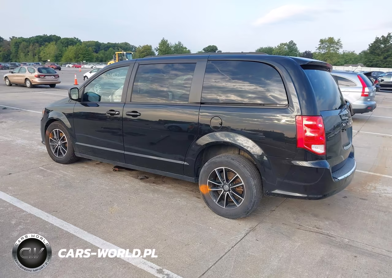 2018 Dodge Grand Caravan Gt VIN:2C4RDGEG0JR336975 - 3