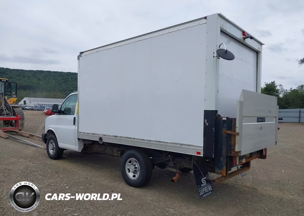 2021 Chevrolet Express Cutaway Work Van VIN:1GB0GRFP3M1164089 - 3