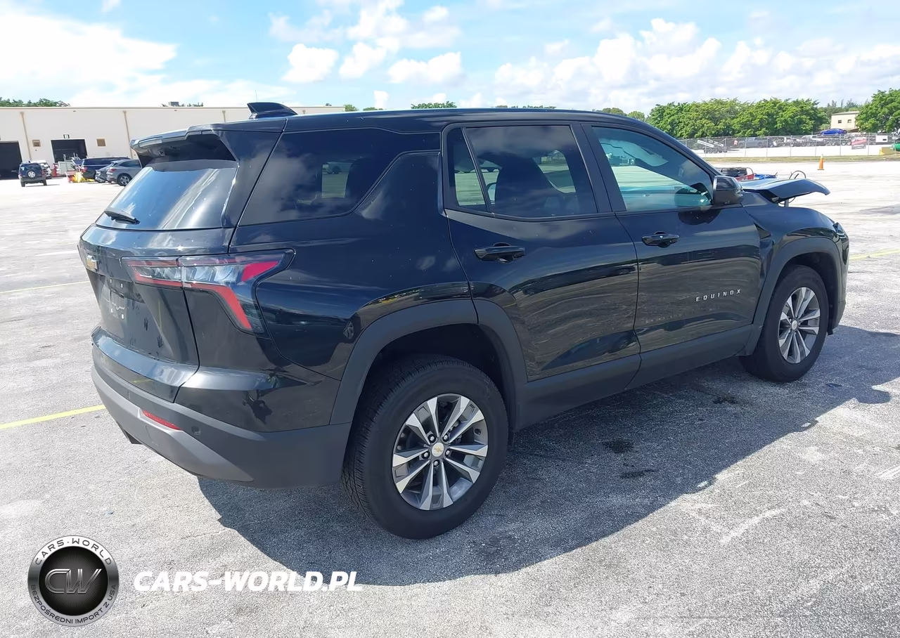 2026 Chevrolet Equinox Fwd Lt VIN:3GNAXHEG9TL348544 - 4