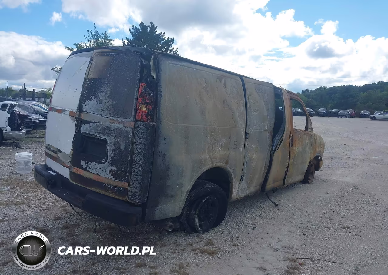 2022 GMC Savana Cargo Rwd 2500 Regular Wheelbase Work Van VIN:1GTW7AFP5N1139591 - 4