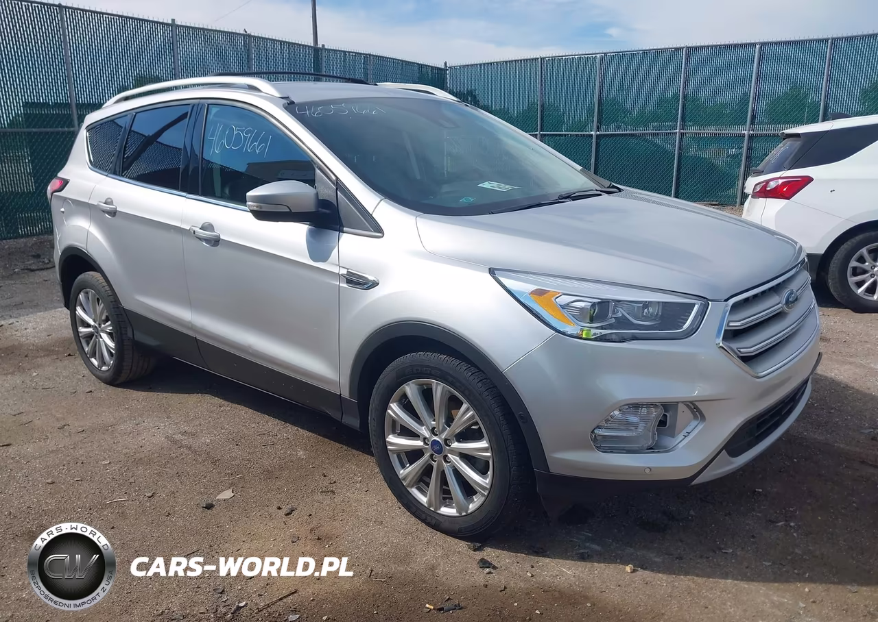 2017 Ford Escape Titanium – zdjęcie 1 z 11
