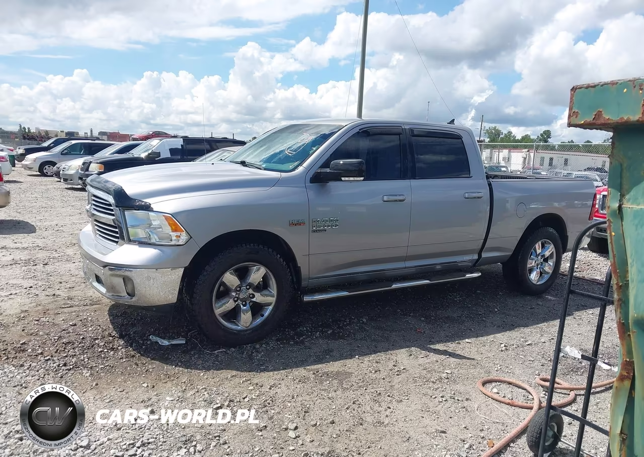 2019 Ram 1500 Classic Big Horn 4X4 6'4 Box VIN:1C6RR7TTXKS695520 - 14