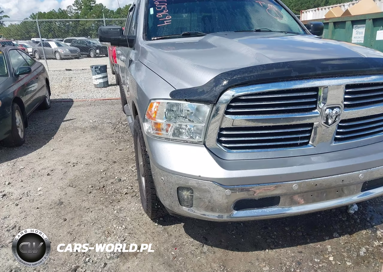 2019 Ram 1500 Classic Big Horn 4X4 6'4 Box VIN:1C6RR7TTXKS695520 - 17