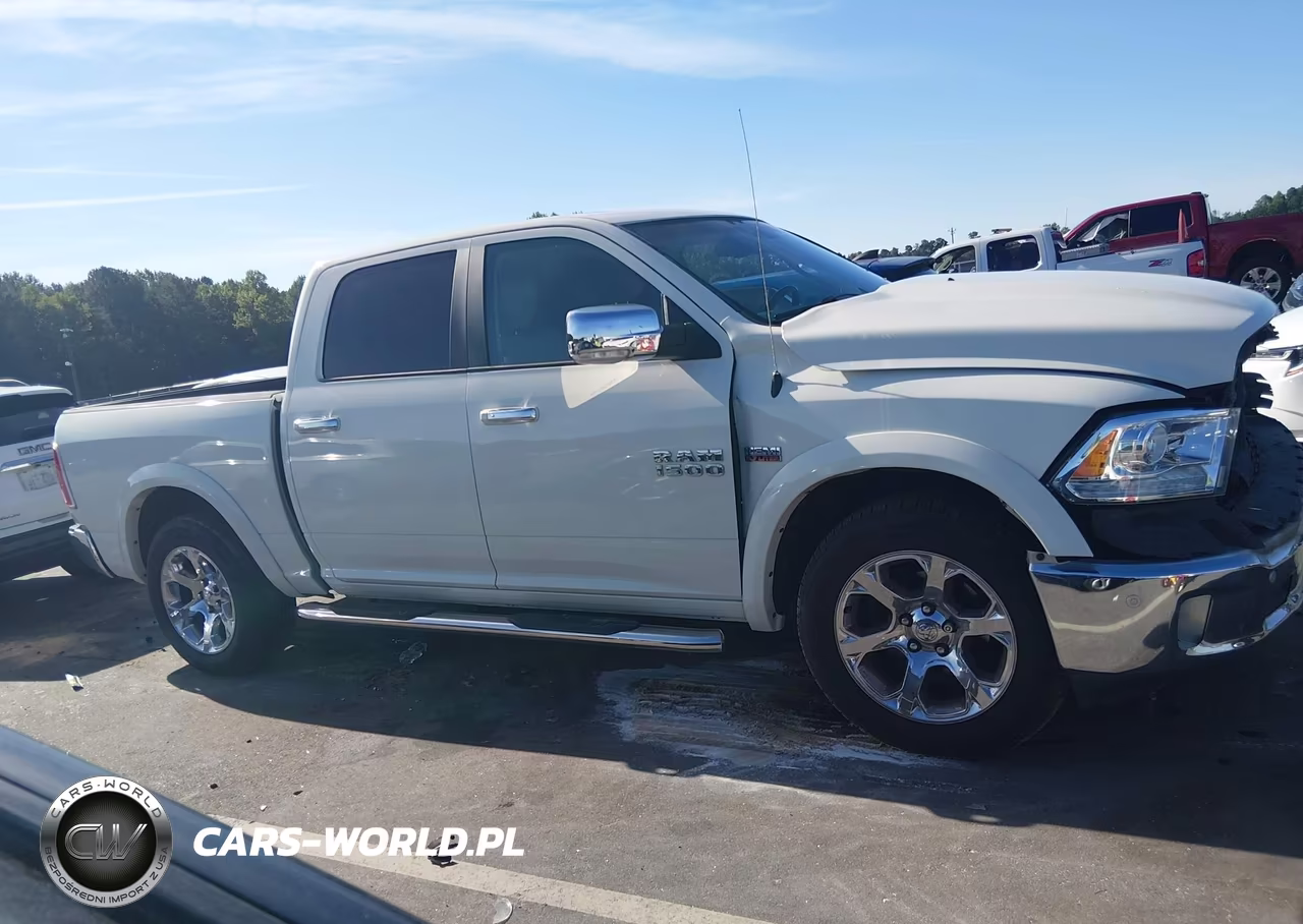 2017 Ram 1500 Laramie 4X2 5'7 Box VIN:1C6RR6NT8HS856592 - 14