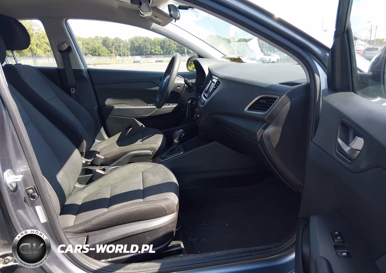 2019 Hyundai Accent Se VIN:3KPC24A38KE054373 - 5