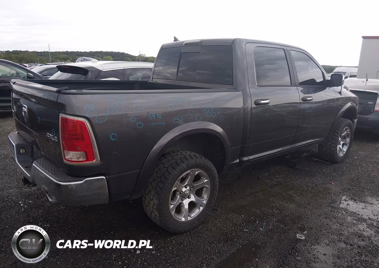 2017 Ram 1500 Laramie 4X4 5'7 Box VIN:1C6RR7NT5HS647929 - 4