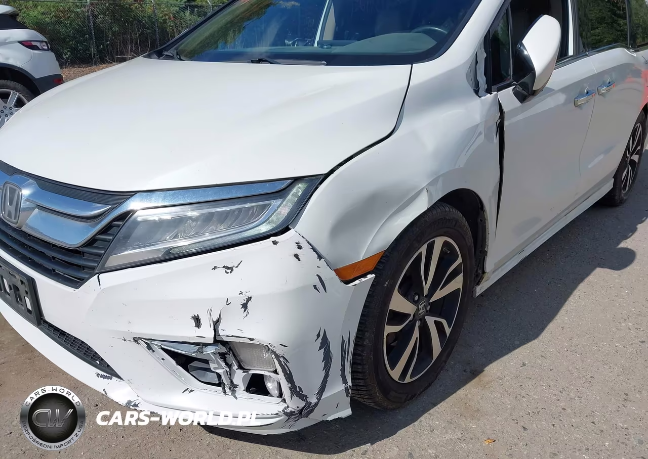 2020 Honda Odyssey Elite VIN:5FNRL6H96LB001213 - 6