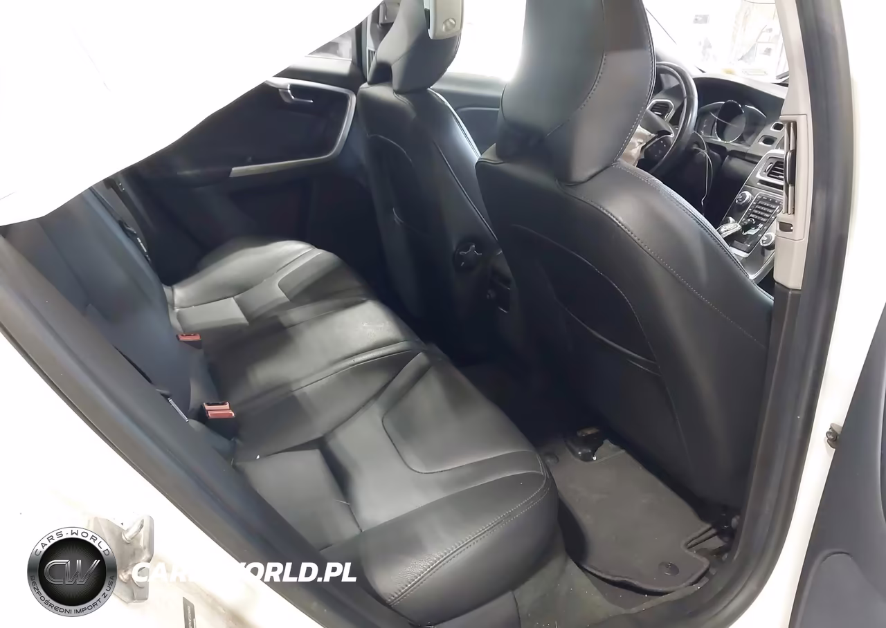 2015 Volvo S60 T5 Premier VIN:YV1612TK4F2334958 - 8