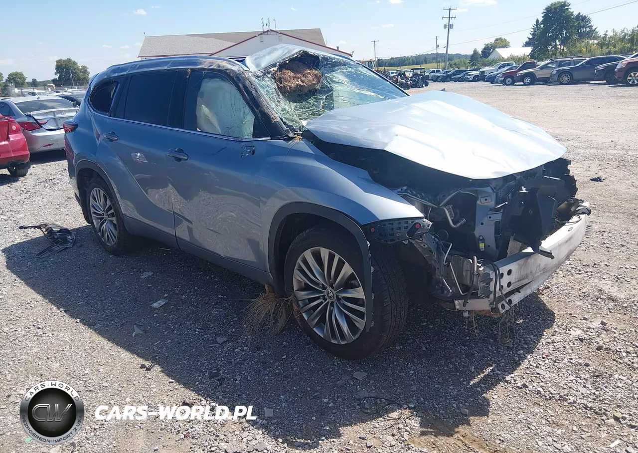 2022 Toyota Highlander Platinum – zdjęcie 1 z 16
