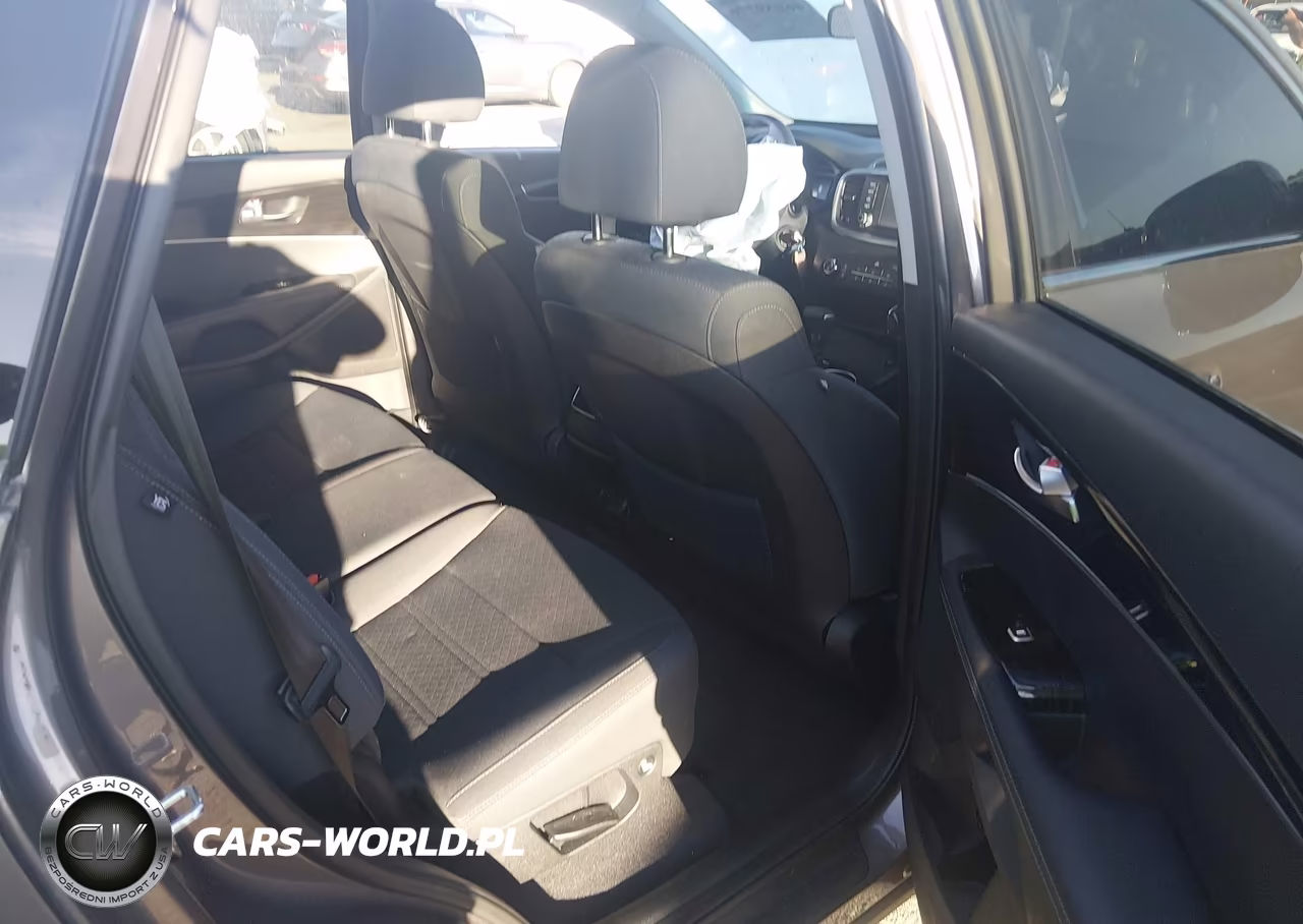 2020 Kia Sorento 2.4L Lx VIN:5XYPG4A33LG646061 - 8