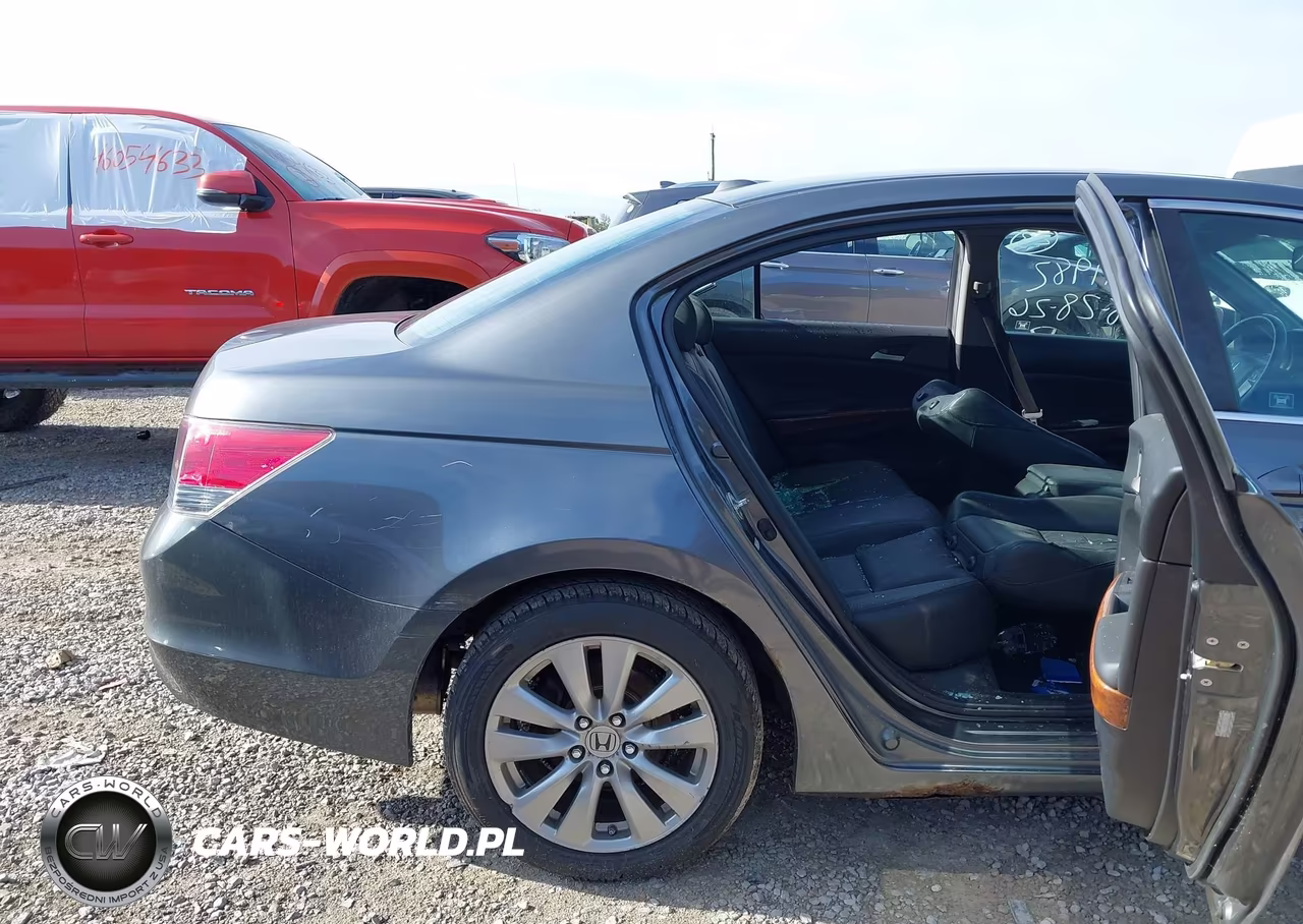 2011 Honda Accord 2.4 Ex-L VIN:1HGCP2F80BA143739 - 8