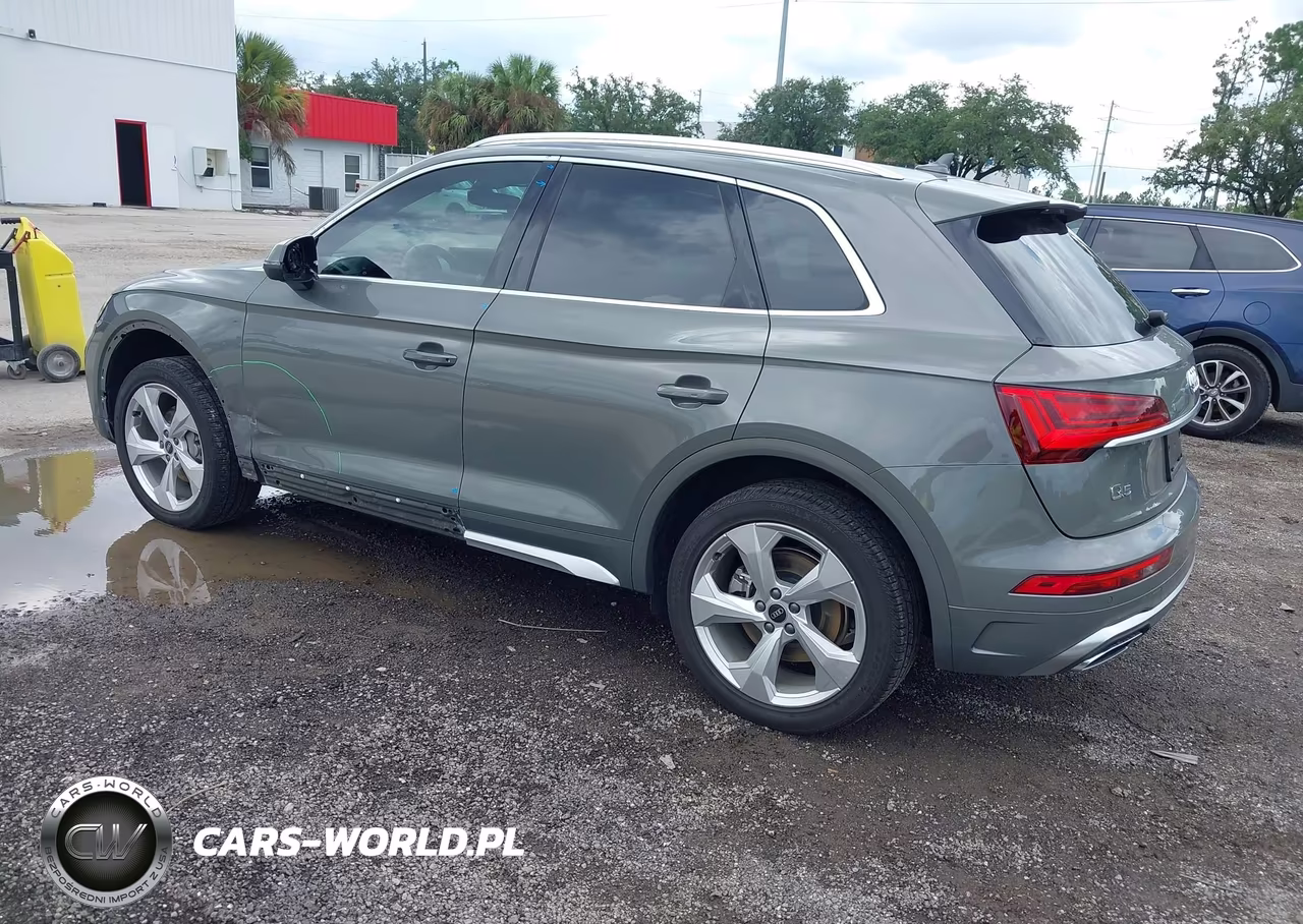 2023 Audi Q5 Premium Plus 45 Tfsi S Line Quattro VIN:WA1EAAFY8P2064771 - 3