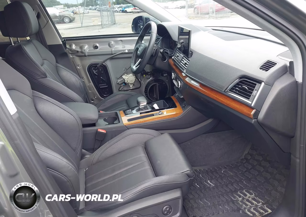 2023 Audi Q5 Premium Plus 45 Tfsi S Line Quattro VIN:WA1EAAFY8P2064771 - 5