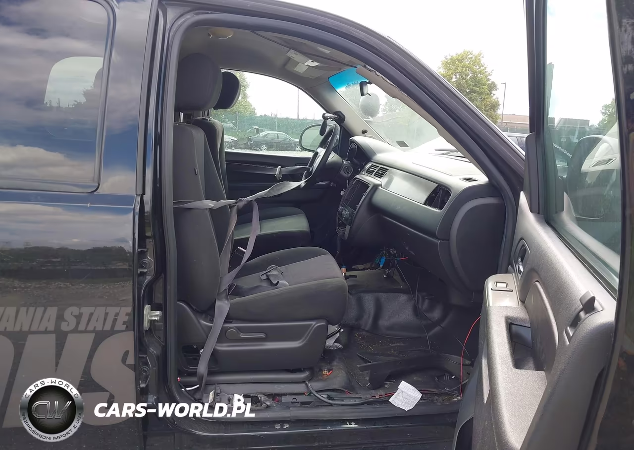 2014 Chevrolet Tahoe Commercial Fleet VIN:1GNSK2E00ER161143 - 5