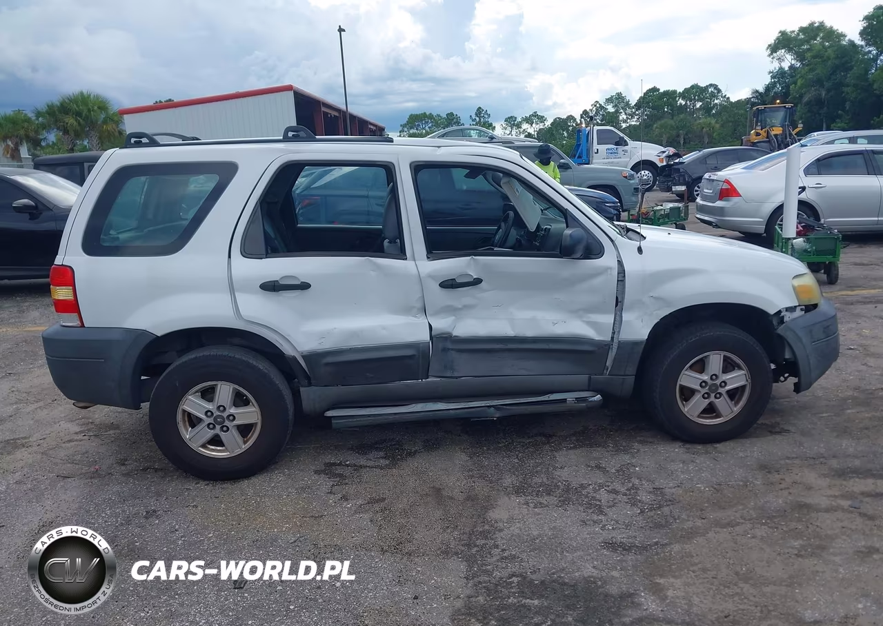 2005 Ford Escape Xls VIN:1FMYU02Z85KA08955 - 14