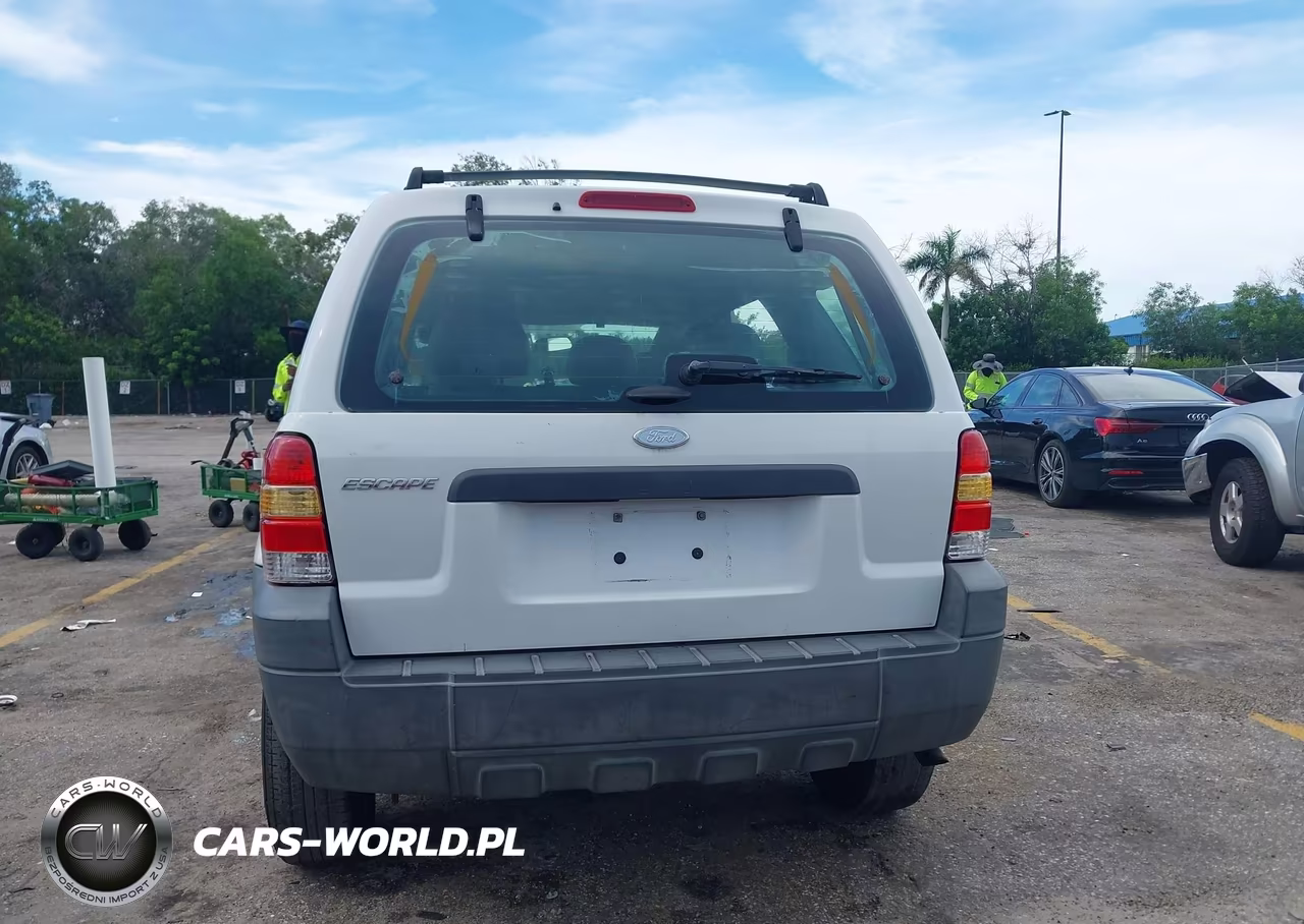 2005 Ford Escape Xls VIN:1FMYU02Z85KA08955 - 17
