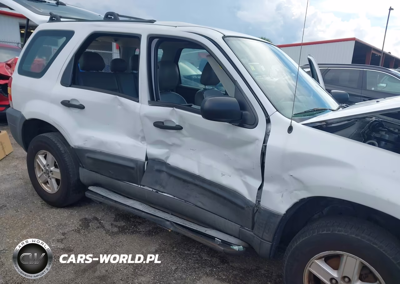 2005 Ford Escape Xls VIN:1FMYU02Z85KA08955 - 6