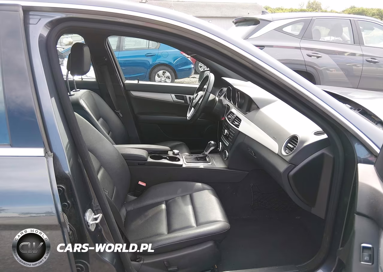 2013 Mercedes-Benz C 300 Sport 4Matic VIN:WDDGF8AB1DG111249 - 5
