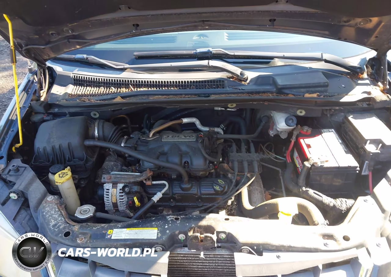 2008 Chrysler Town & Country Touring VIN:2A8HR54P48R107737 - 10