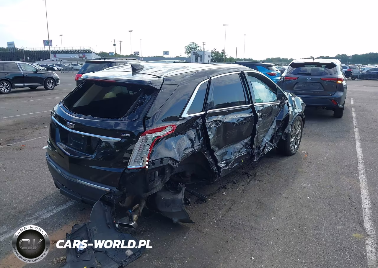 2018 Cadillac Xt5 Luxury VIN:1GYKNDRS7JZ183247 - 4