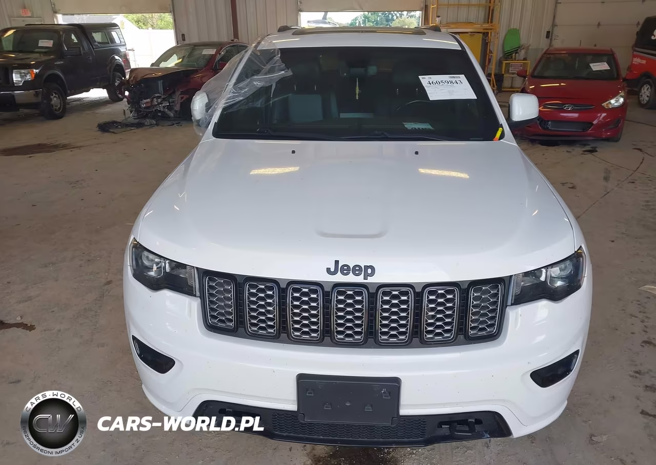 2020 Jeep Grand Cherokee Altitude VIN:1C4RJFAG8LC188692 - 12