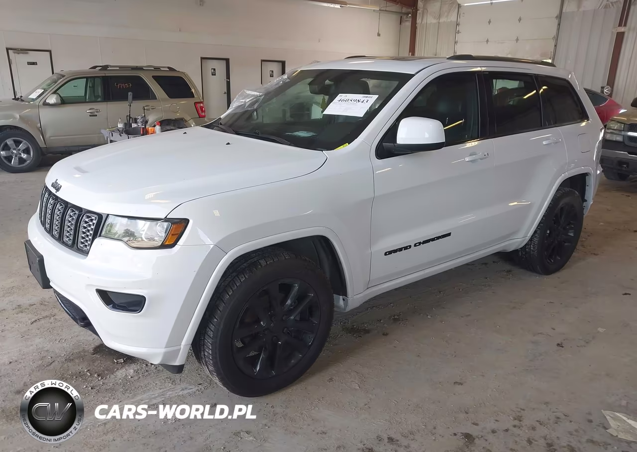 2020 Jeep Grand Cherokee Altitude VIN:1C4RJFAG8LC188692 - 2