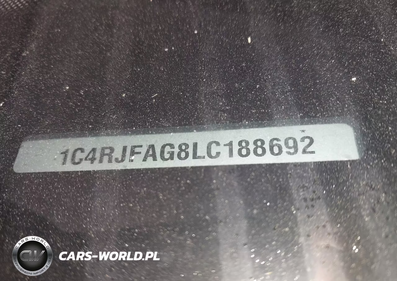 2020 Jeep Grand Cherokee Altitude VIN:1C4RJFAG8LC188692 - 9