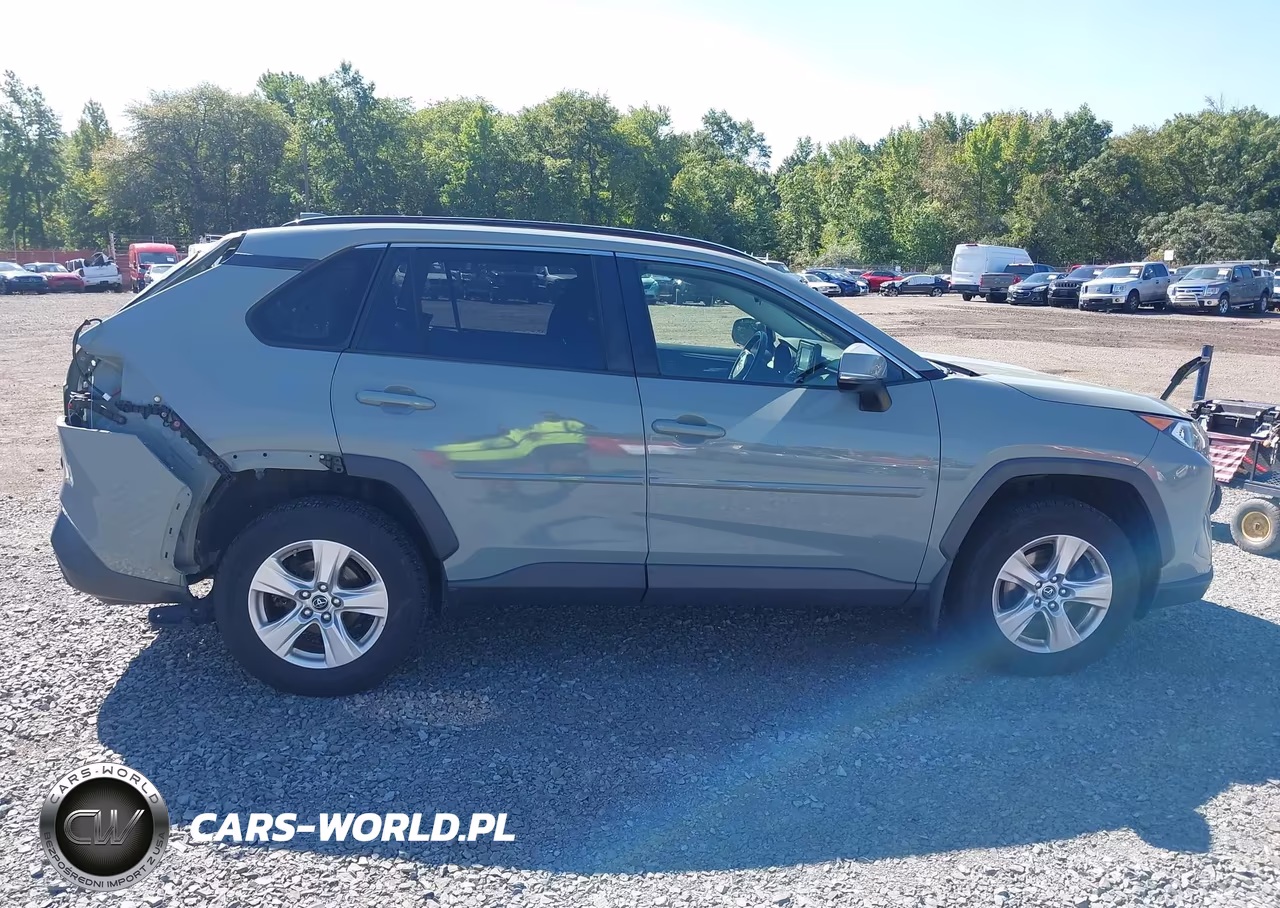 2019 Toyota Rav4 Xle VIN:JTMP1RFV4KD511094 - 13