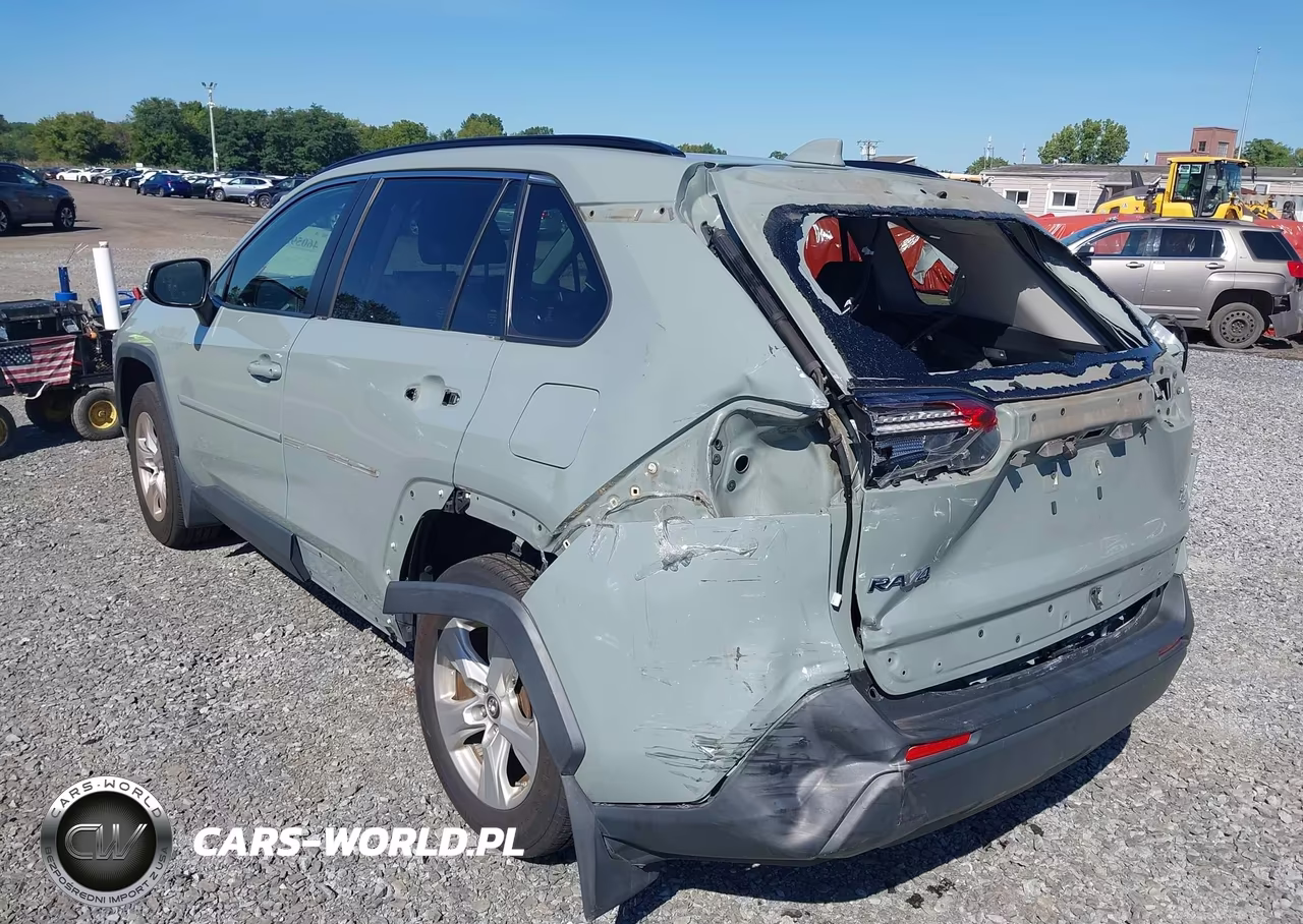 2019 Toyota Rav4 Xle VIN:JTMP1RFV4KD511094 - 17