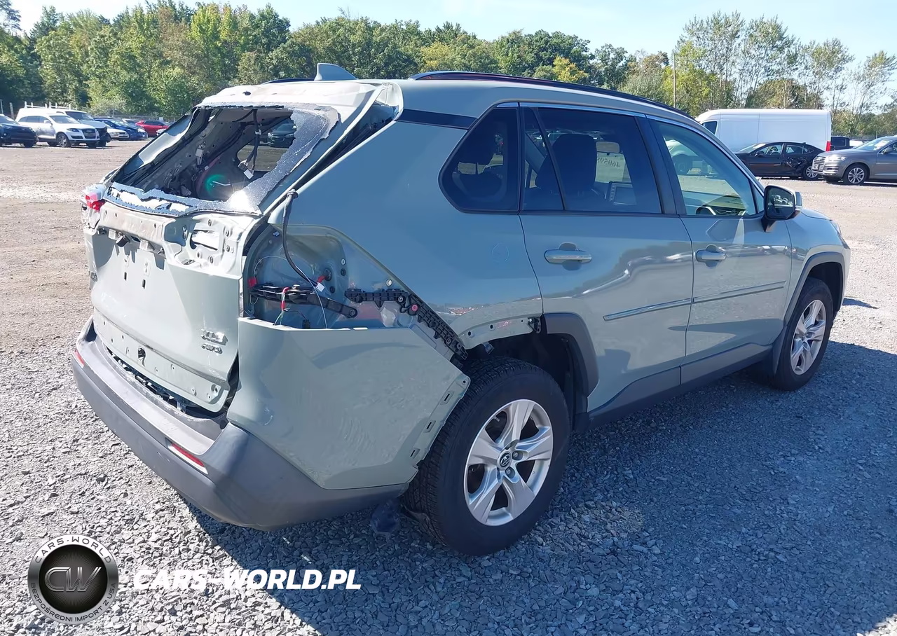 2019 Toyota Rav4 Xle VIN:JTMP1RFV4KD511094 - 4