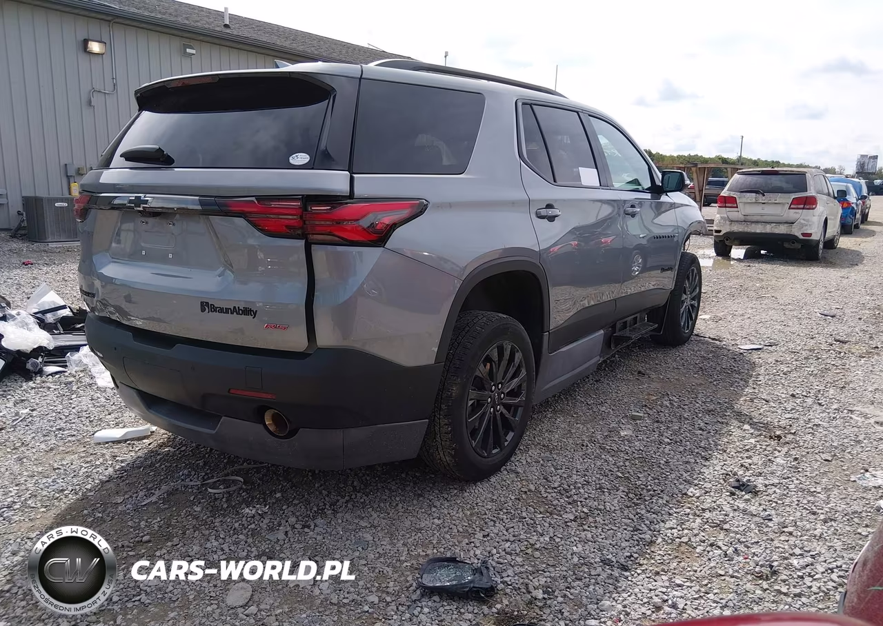 2023 Chevrolet Traverse Fwd Rs VIN:1GNERJKW0PJ120833 - 4