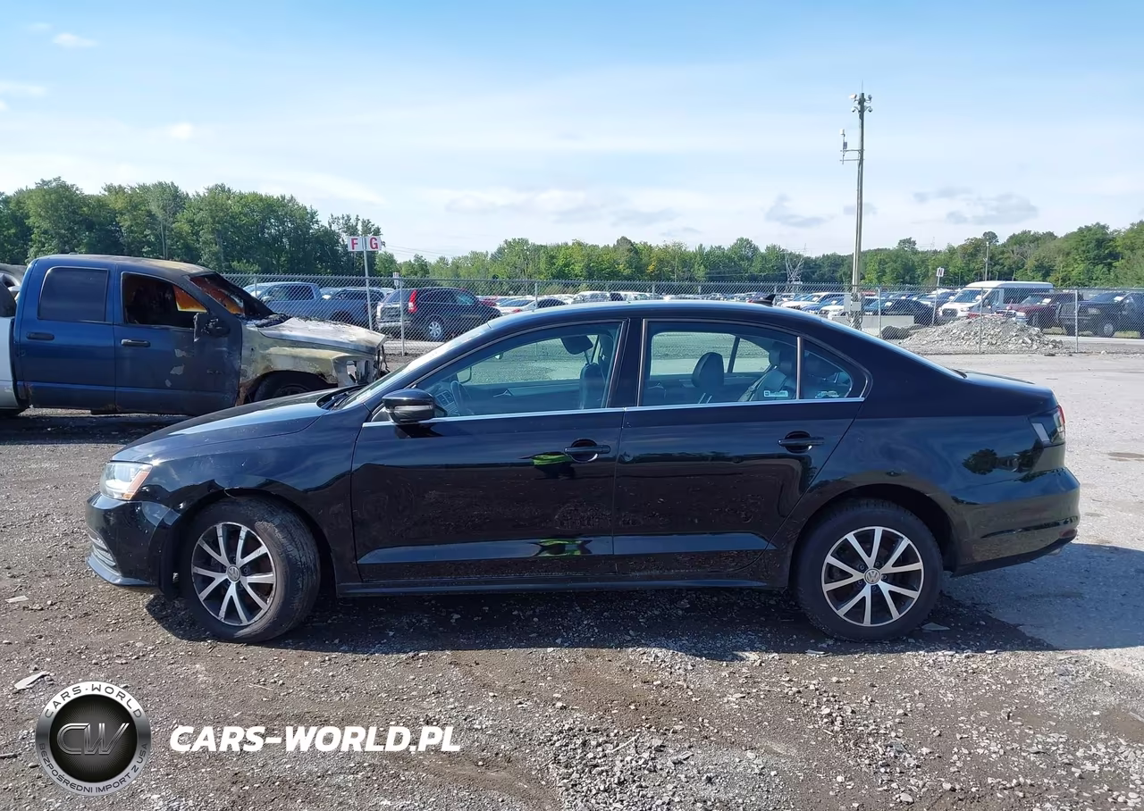 2018 Volkswagen Jetta 1.4T Se-1.4T Wolfsburg Edition VIN:3VWDB7AJ4JM263891 - 13