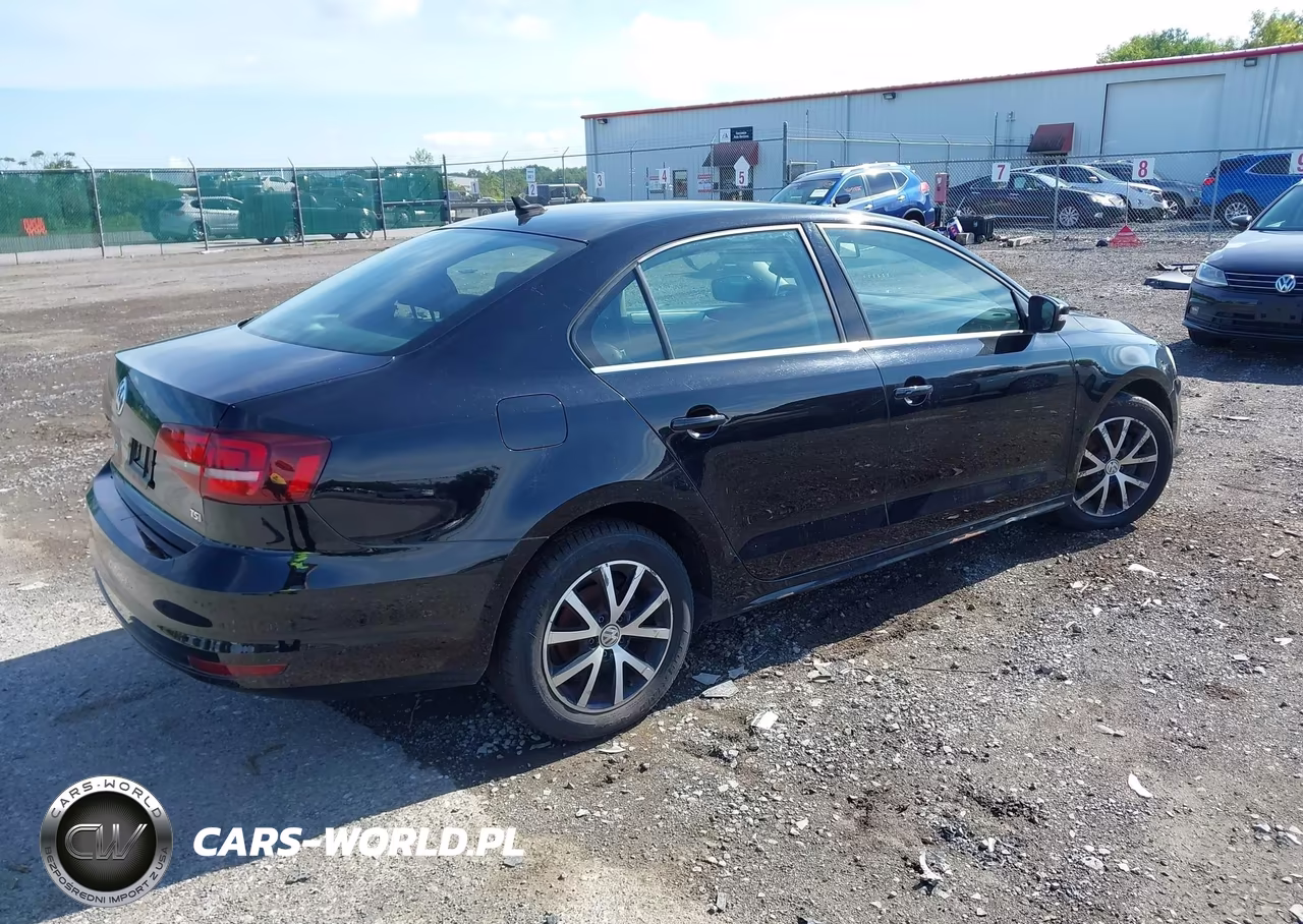 2018 Volkswagen Jetta 1.4T Se-1.4T Wolfsburg Edition VIN:3VWDB7AJ4JM263891 - 4