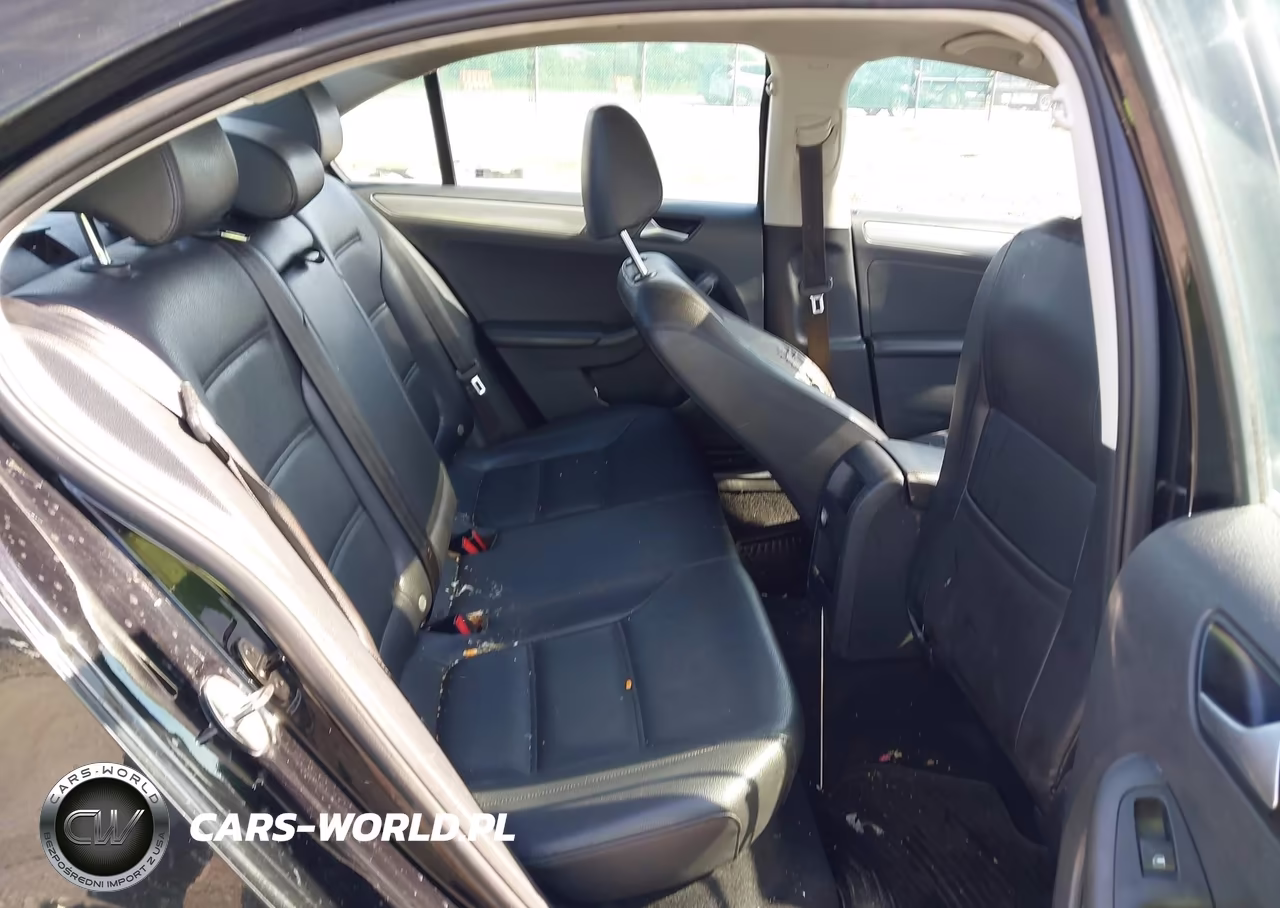 2018 Volkswagen Jetta 1.4T Se-1.4T Wolfsburg Edition VIN:3VWDB7AJ4JM263891 - 8