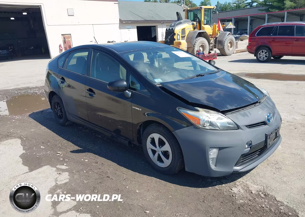 2014 Toyota Prius Two