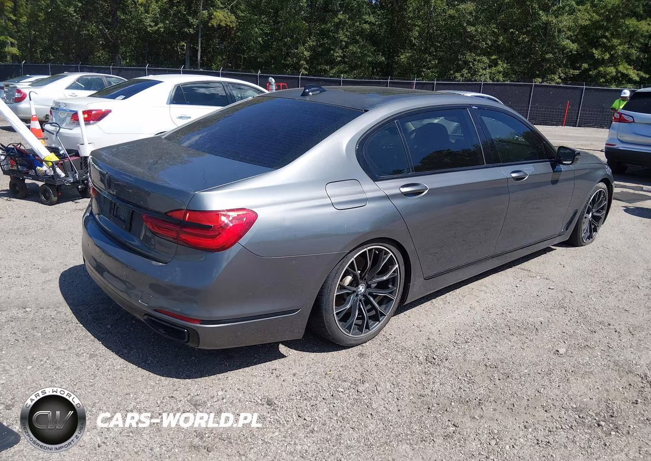 2016 BMW 740I VIN:WBA7E2C57GG504630 - 4