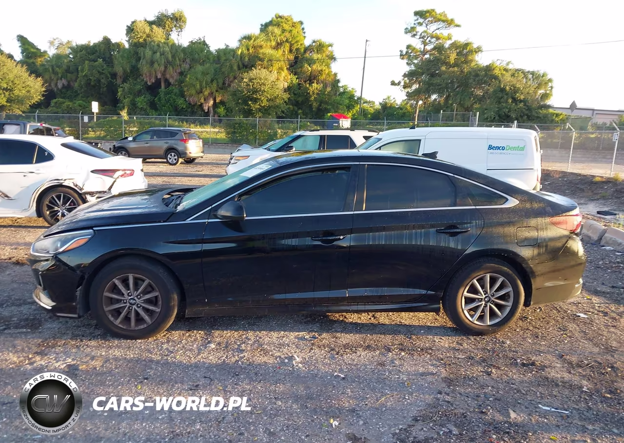 2018 Hyundai Sonata Se VIN:5NPE24AF7JH653035 - 14
