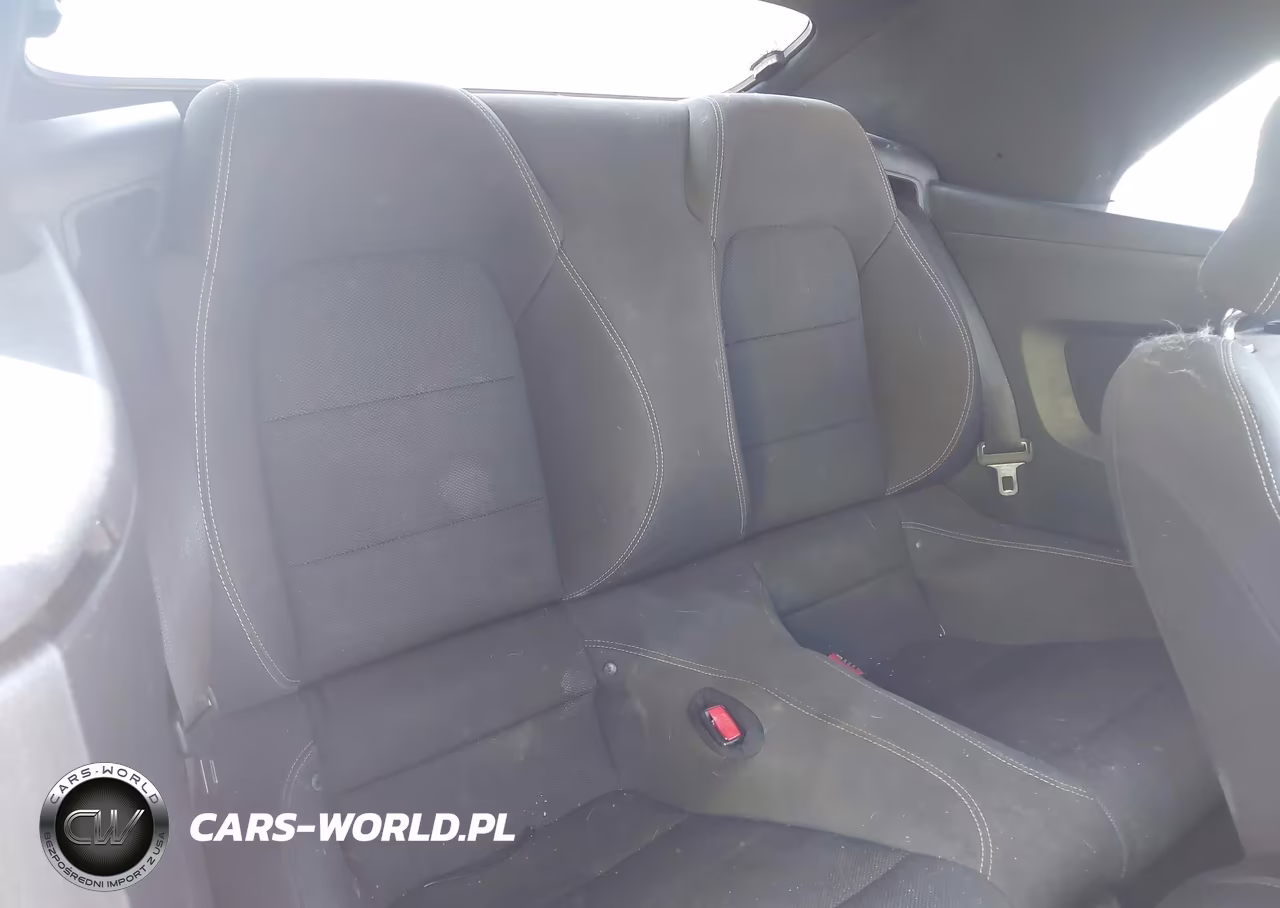 2015 Ford Mustang V6 VIN:1FATP8EM4F5333595 - 8