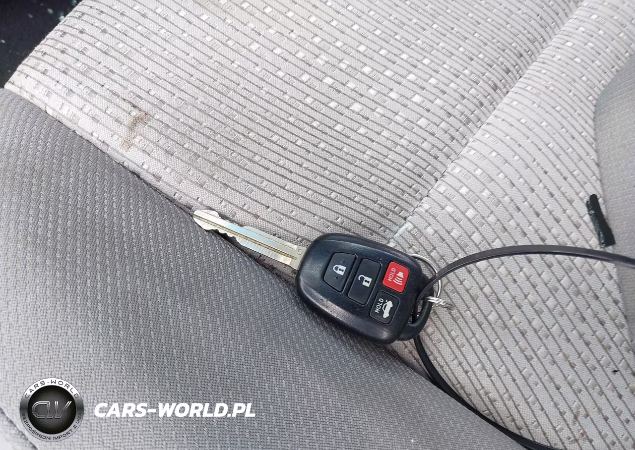 2013 Toyota Camry Le VIN:4T4BF1FK6DR283817 - 11